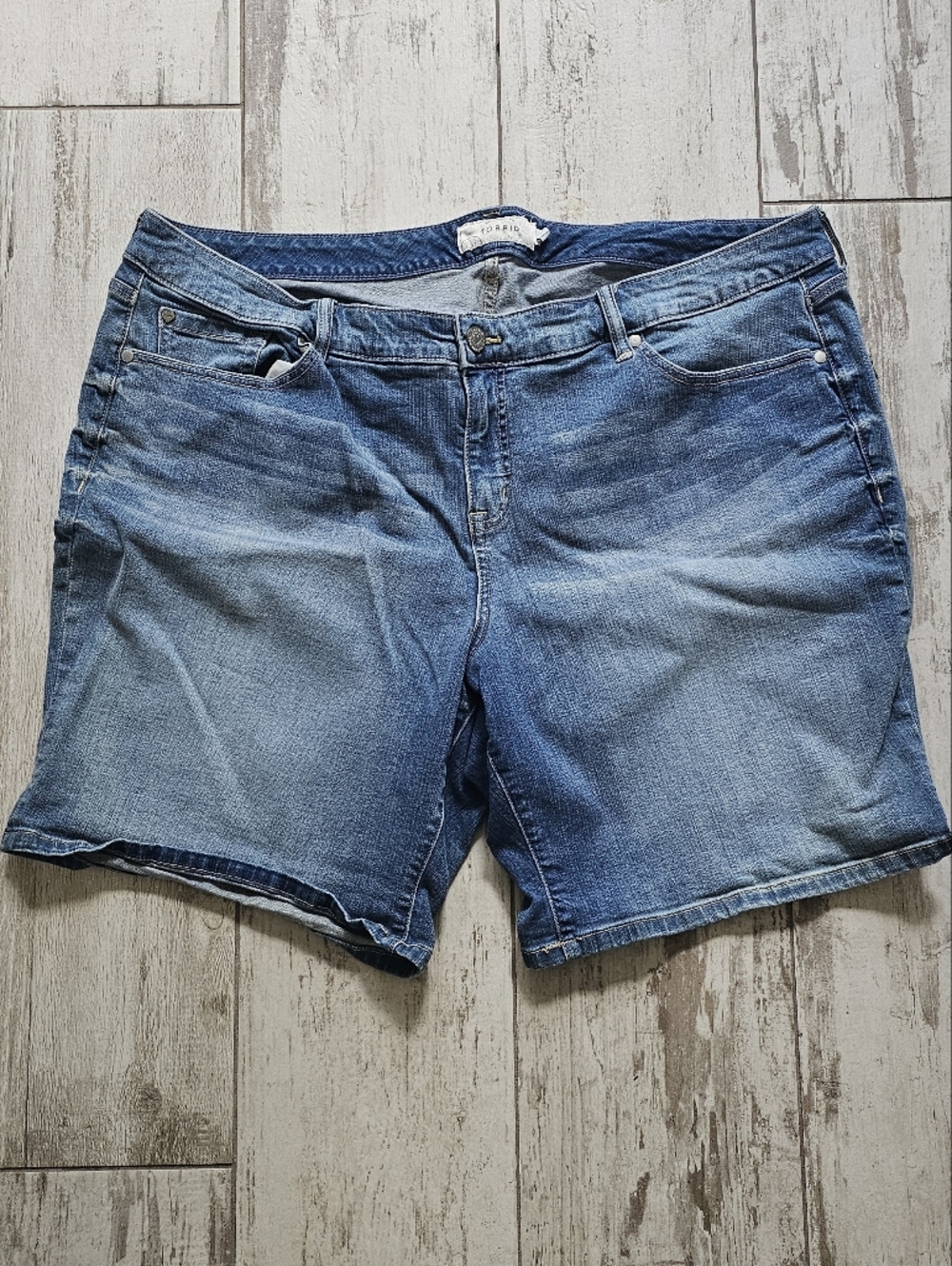 Torrid Women's Denim Bermuda Shorts 24